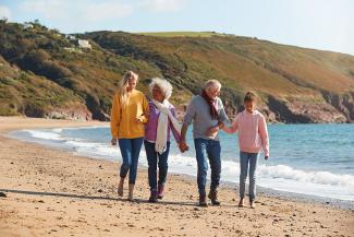 famille sur le plage